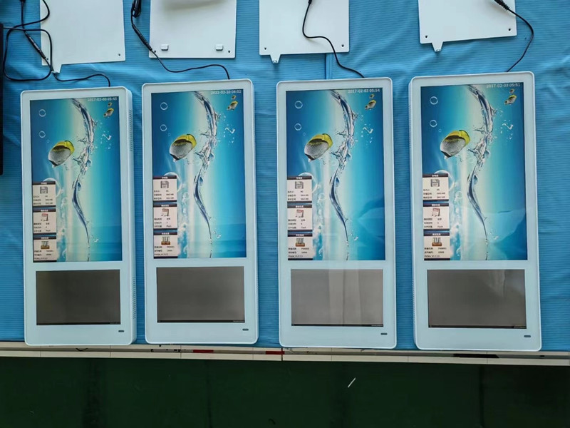 双屏电梯广告机